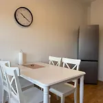 Monteurhaus In *