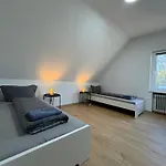 Monteurhaus In *