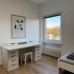 Monteurhaus In *