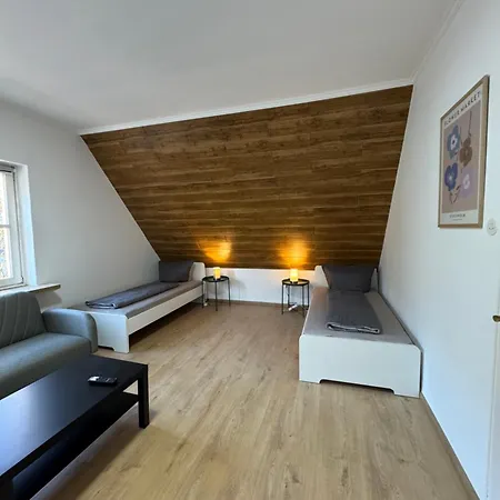 Monteurhaus In *