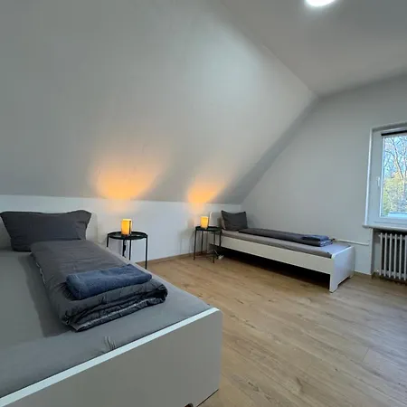 Monteurhaus In *